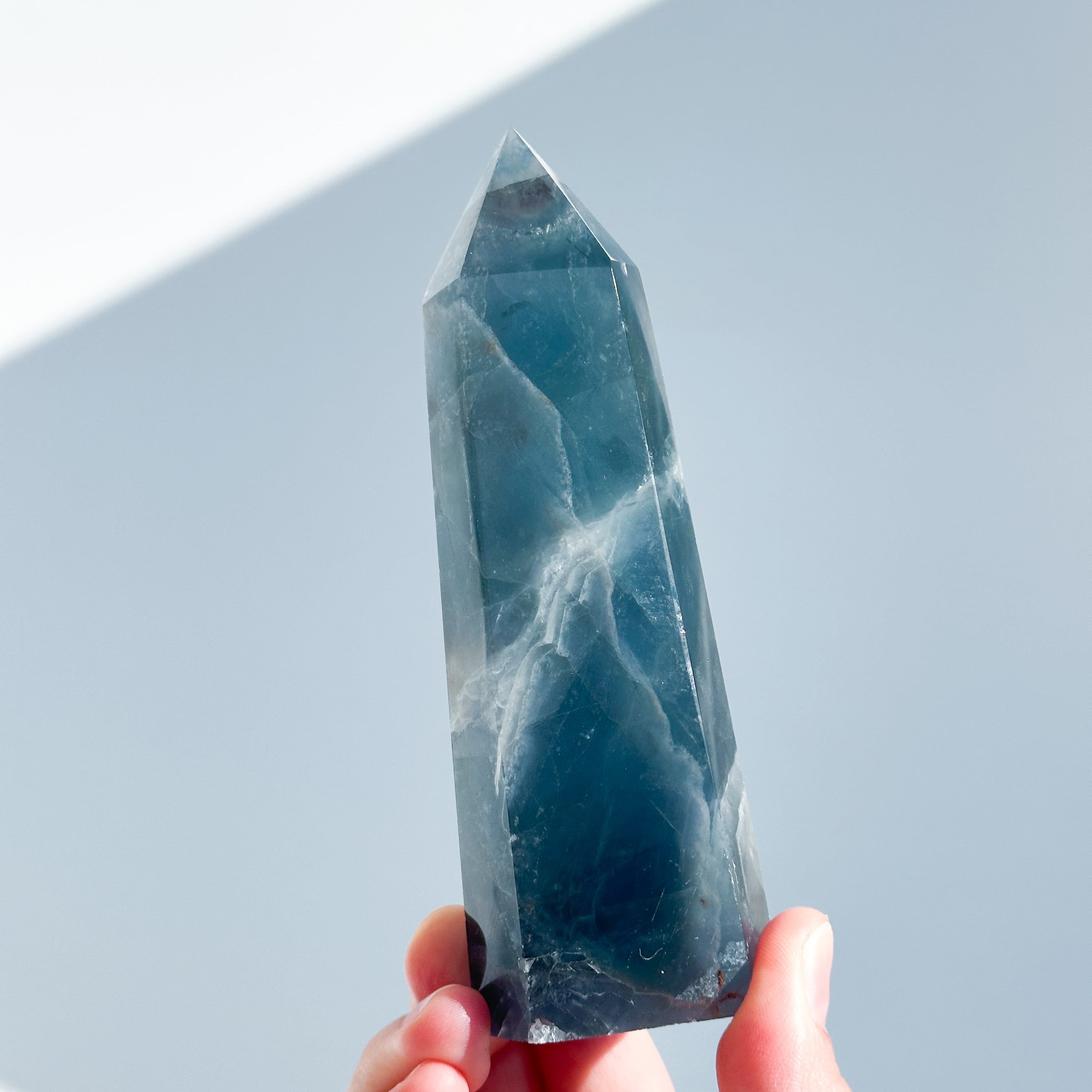 ブルーフローライト タワー型22 ◇ Fluorite ◇天然石・パワーストーン