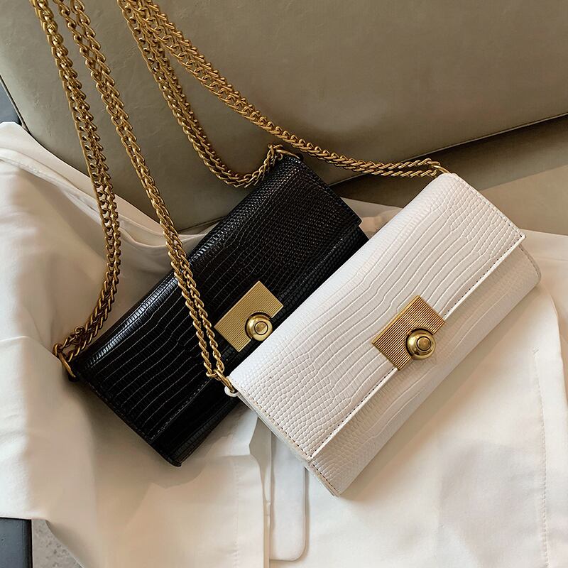 レトロな小さなバッグ2020新しい波のファッション女性のバッグ野生のチェーンシングルショルダーフレンチスティック脇の下のバッグハンドバッグ小さな正方形のバッグ Tiancai_Wing_Bag8267017