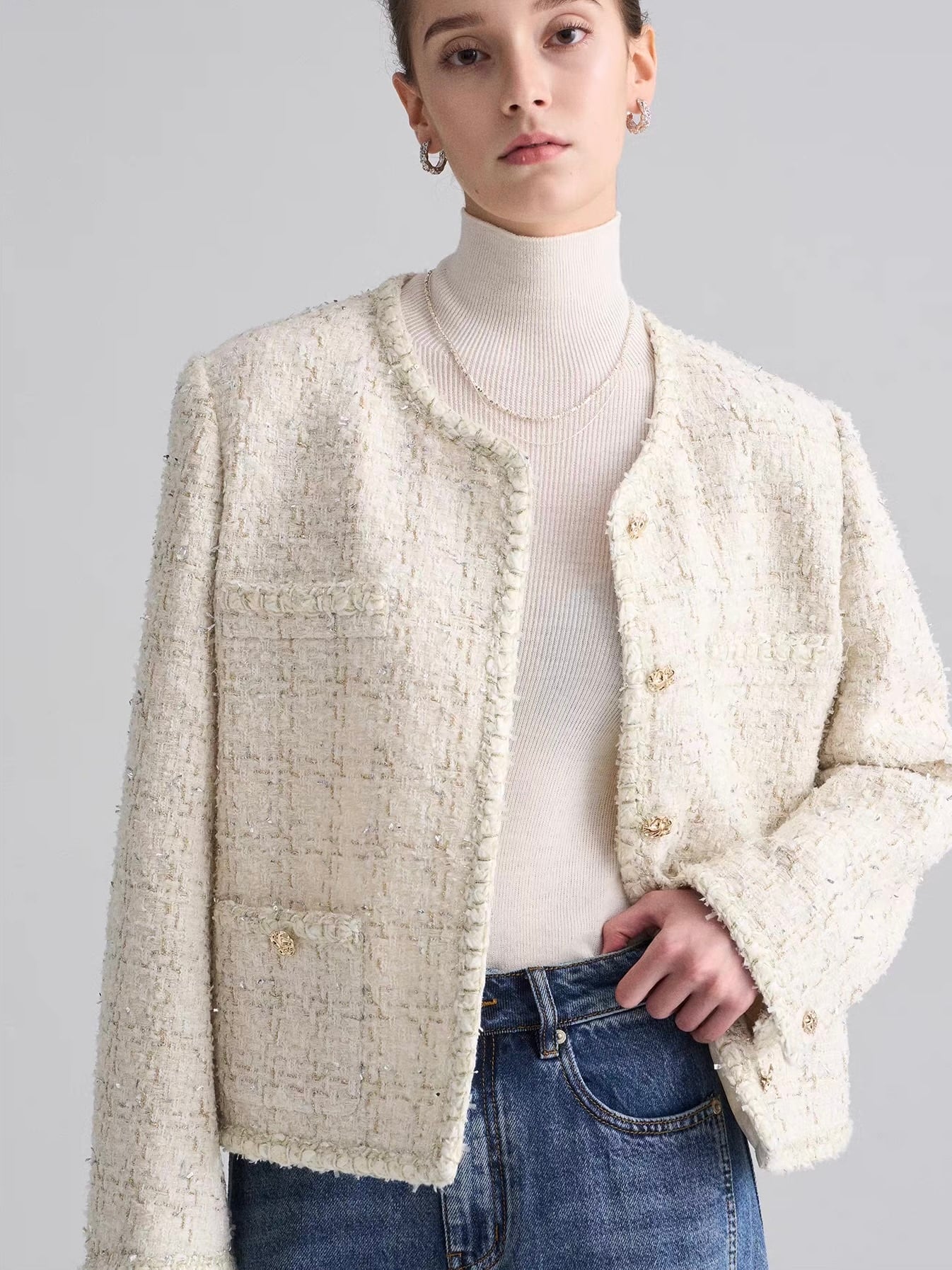 textured gold button cropped jacket.1191