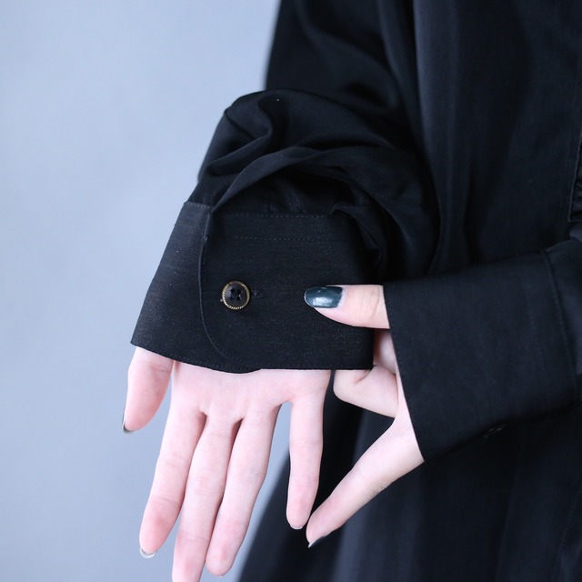 "刺繍" black one-tone fry-front band-collar minimal shirt