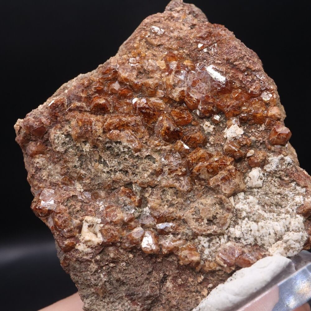 自主採掘！グロッシュラー ガーネット69.6g GN322 原石 鉱物 天然石