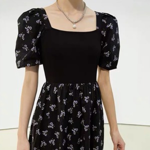 フレンチスクエアネックフローラルパフスリーブティーブレイクドレスop252001