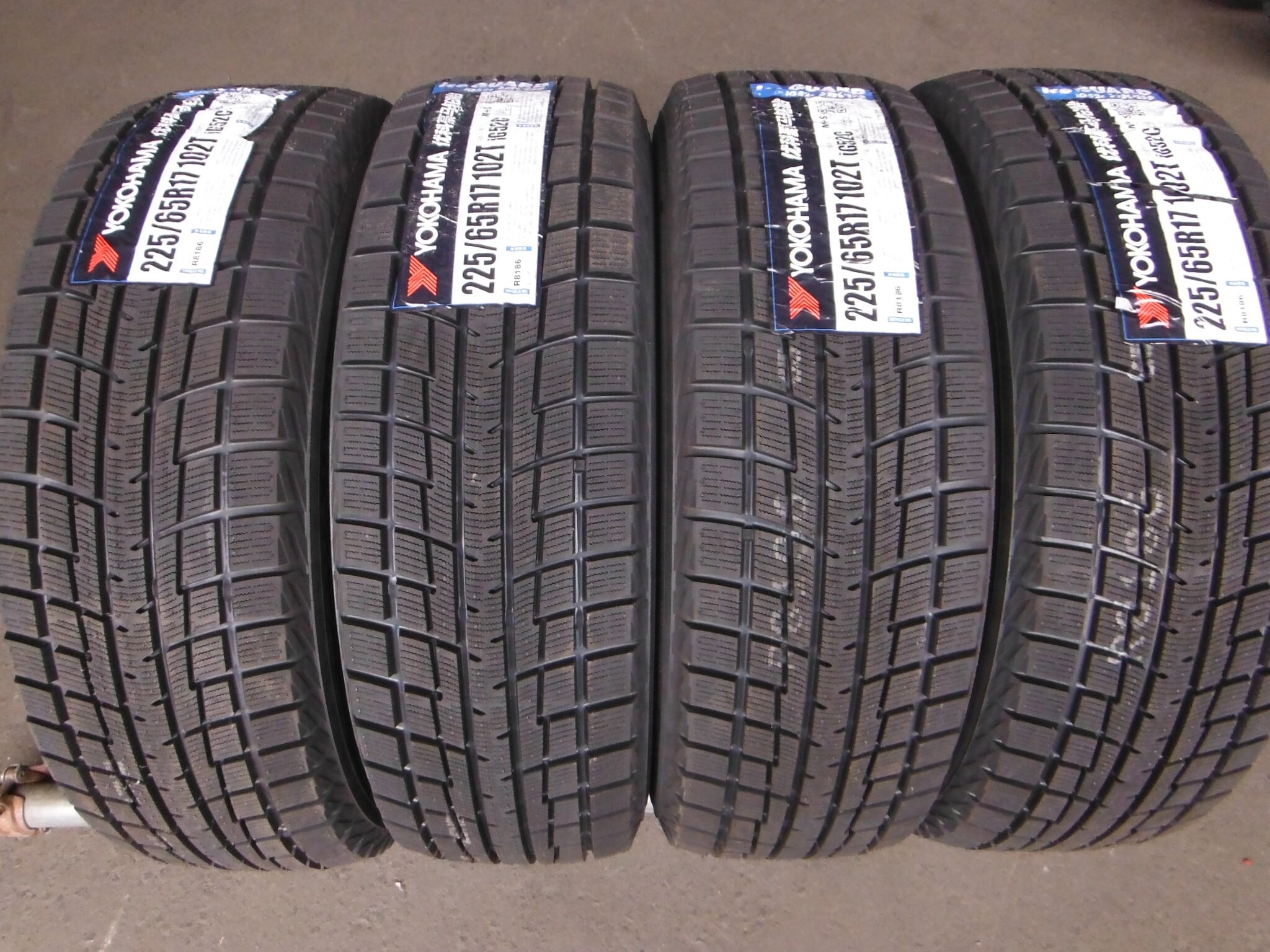 BP9 新品 4本SET 送料無料・消費税込み! 2024年製 225/65R17 102T YOKOHAMA ヨコハマ アイスガード ICEGUARD IG52C スタッドレス