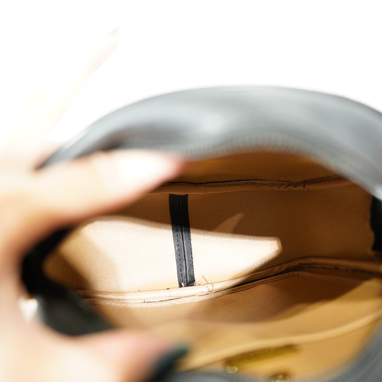 Christian Dior METAL LOGO DESIGN SHOULDER BAG/クリスチャン  