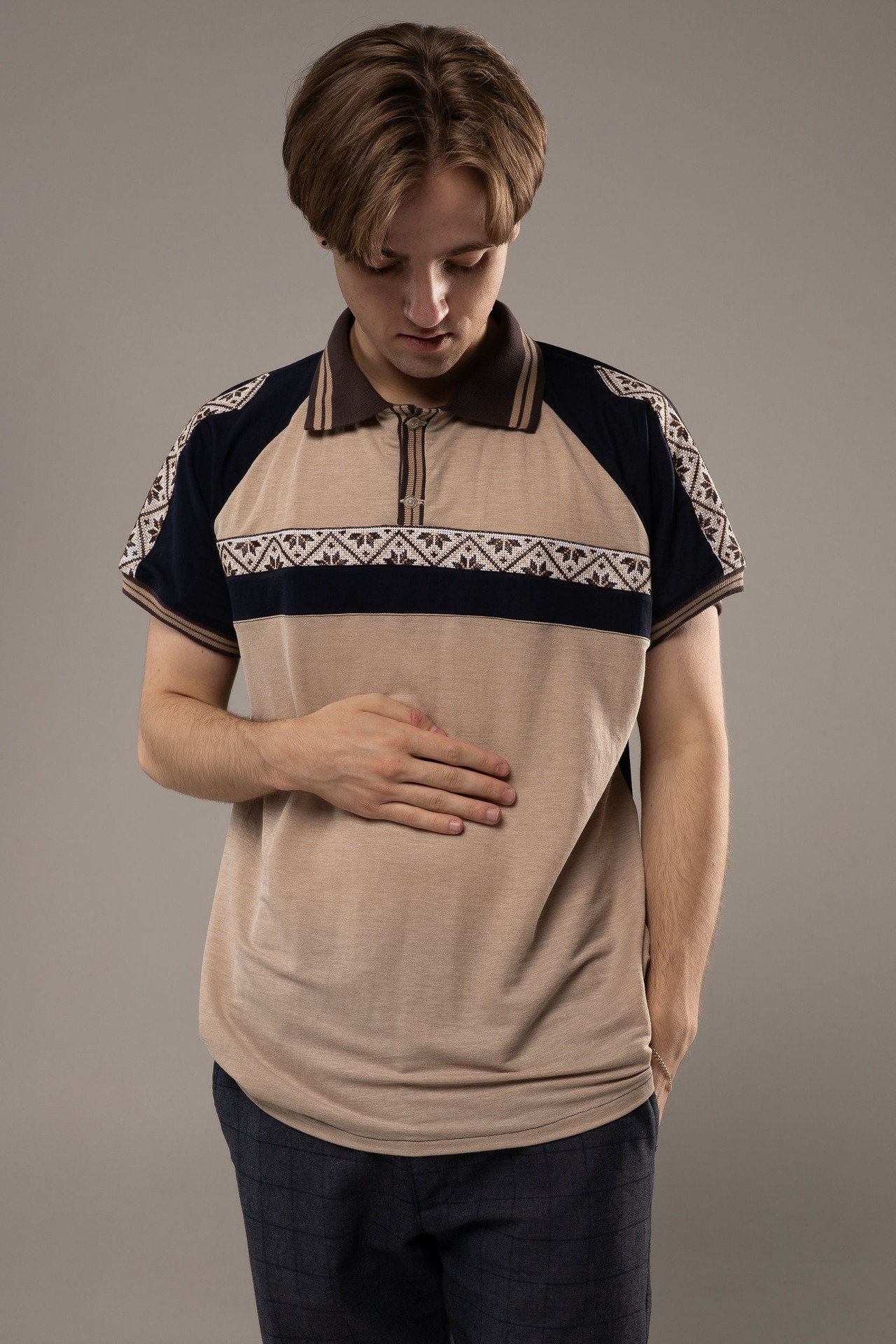 【男女兼用モデル】ウクライナ手刺繍ポロシャツ　Lサイズ - 4