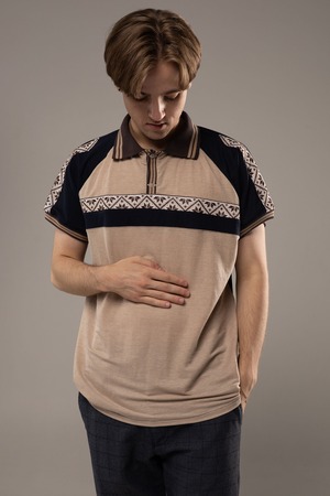 【男女兼用モデル】ウクライナ手刺繍ポロシャツ　Lサイズ