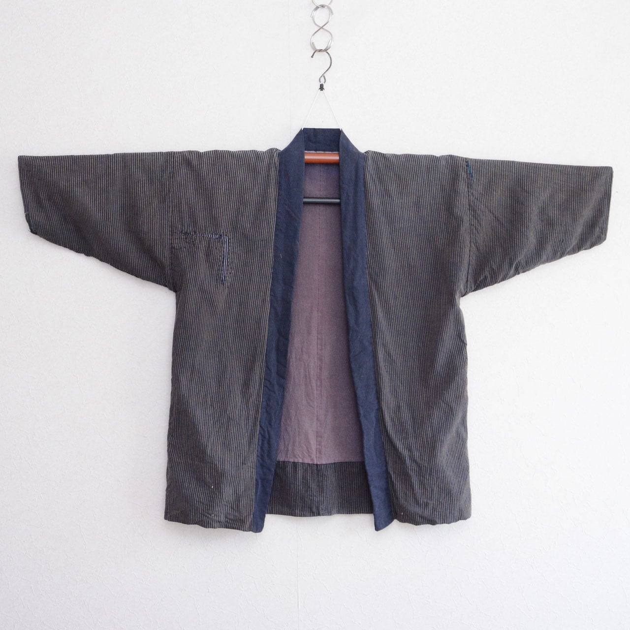 襤褸 藍染 麻？ 木綿？ 野良着 もんぺ 昭和 大正 明治 ぼろ らんる 貴重 襤褸】野良着 ジャケット｜藍染縞 綿・昭和初期〜中期 つぎはぎリペア