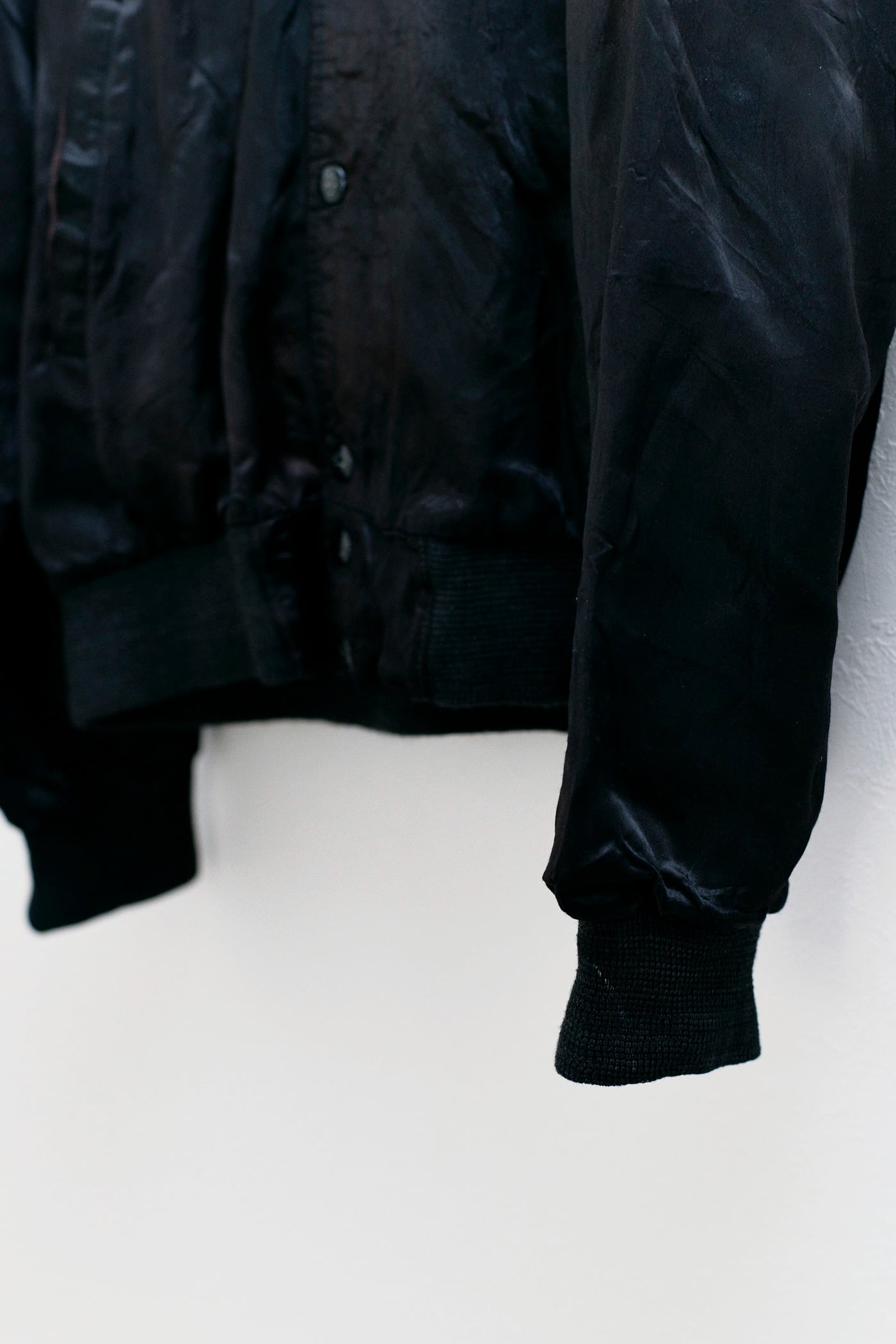 80s MTV EMPIRE 刺繍ロゴ サテンジャケット 黒 80s EMPIRE MTV SATIN JACKET SIZE M - MATIN, VINTAGE