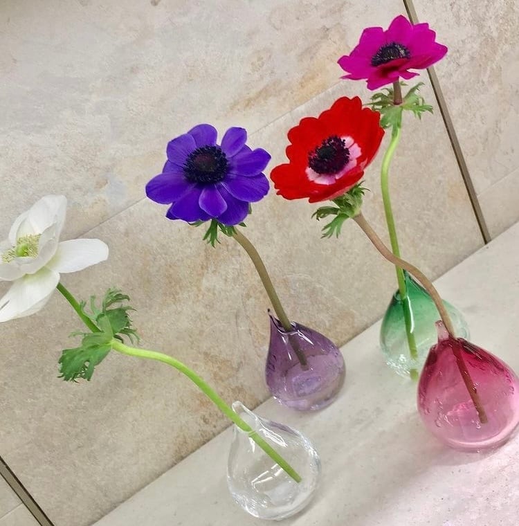 花器(高さ 9 cm)雫花器 ピンクS | TSUNE;田中恒子の器 オンラインストア