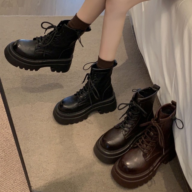 lace-up platform short boots　レースアップ厚底ショート ブーツ　J1433