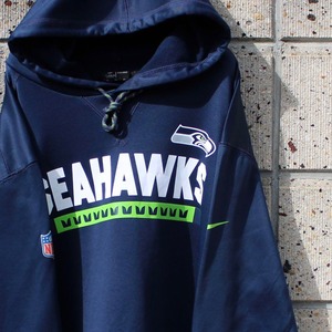 【XLサイズ】NIKE × NFL SEATTLE SEAHAWKS シアトル シーホークス 古着 パーカー DRI-FIT