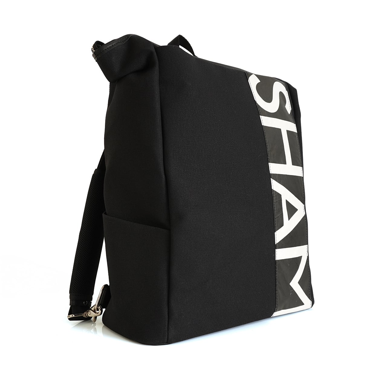 Black | SANS-SERIF