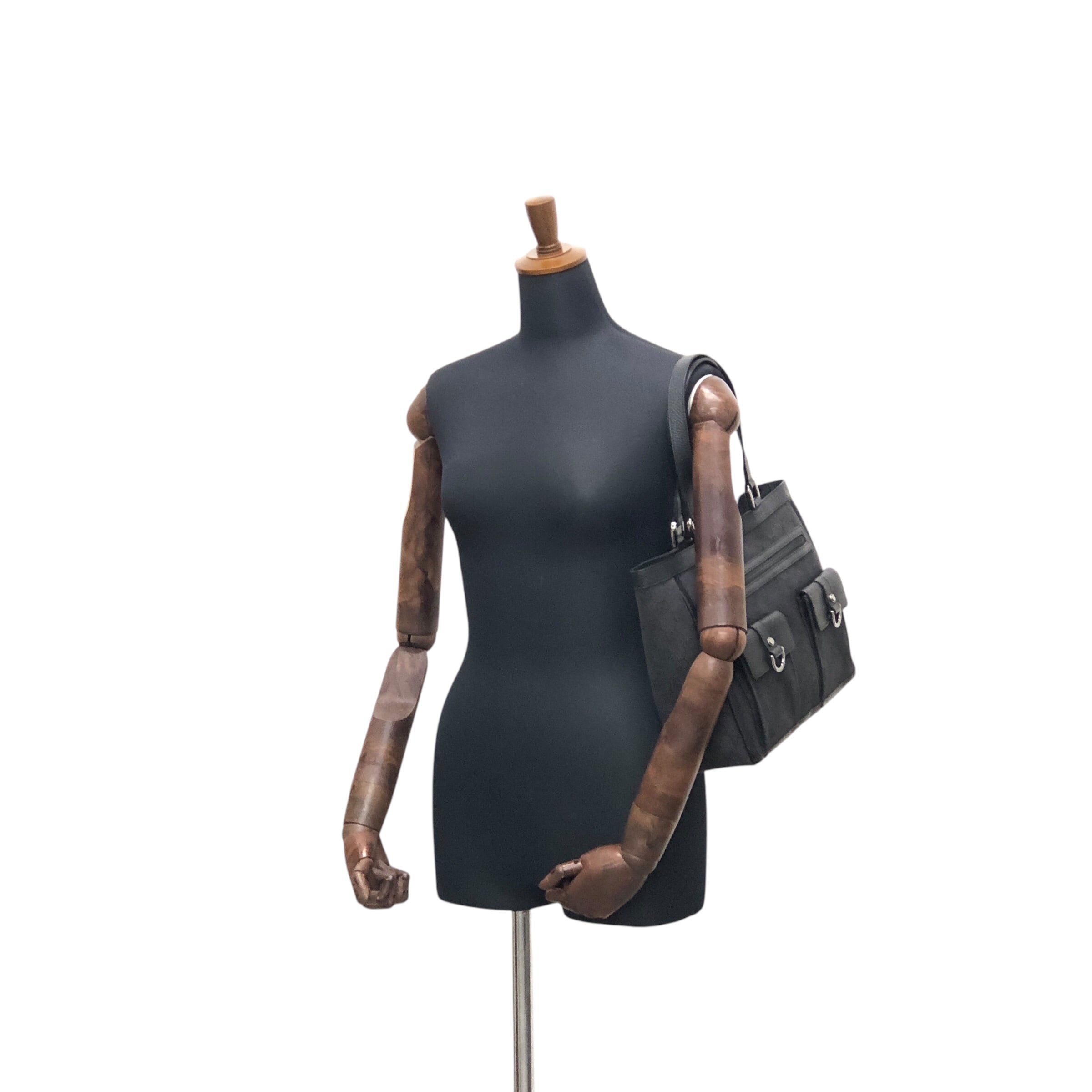 GUCCI グッチ GG柄 ハンドバッグ ブラック キャンバス トート GUCCI グッチ GG柄 ハンドバッグ ブラック キャンバス トート