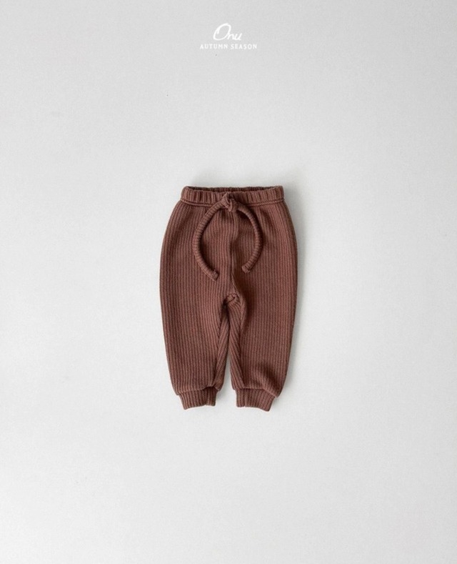 リブニットパンツ