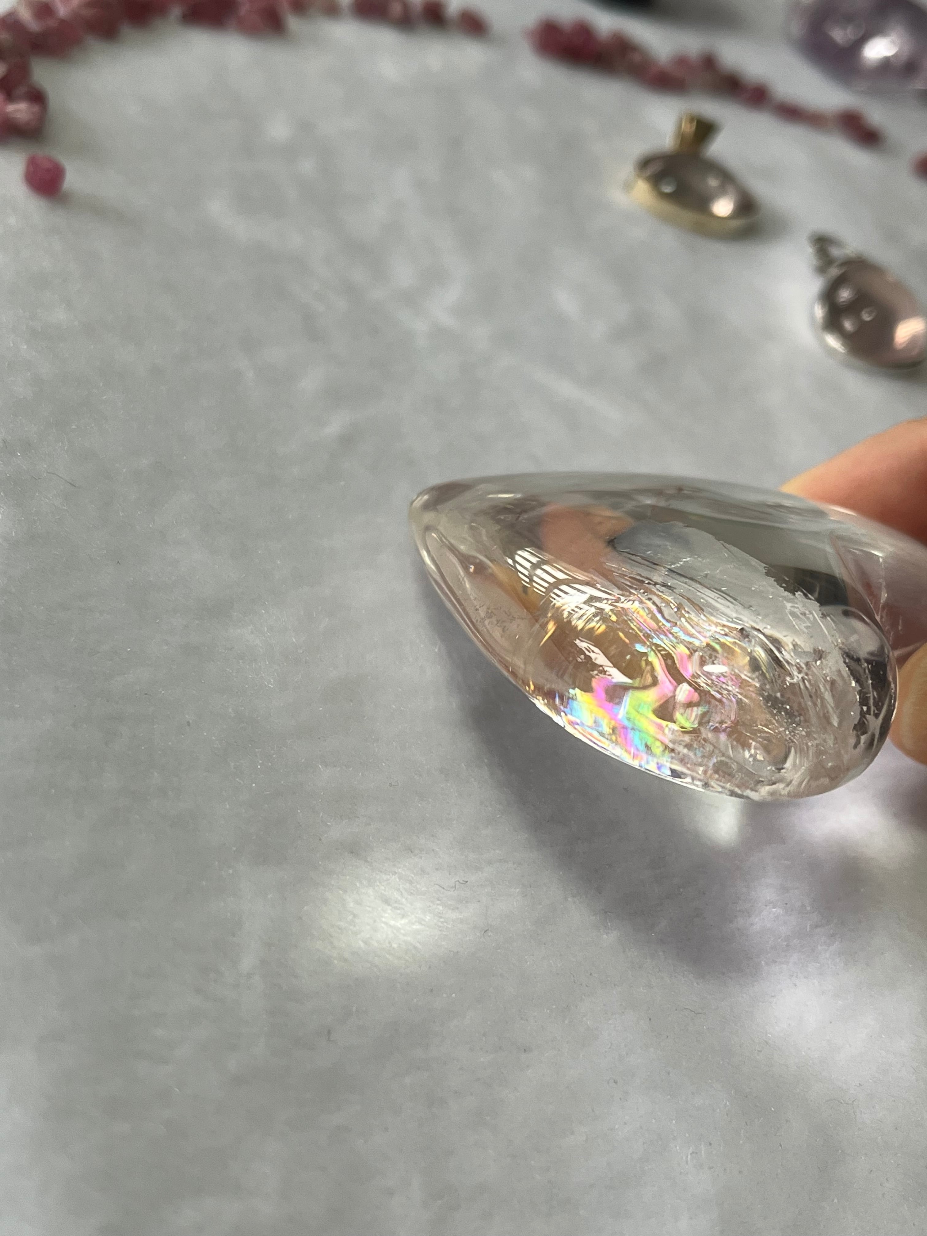 ハート型の水晶（虹入り） | Pay ID