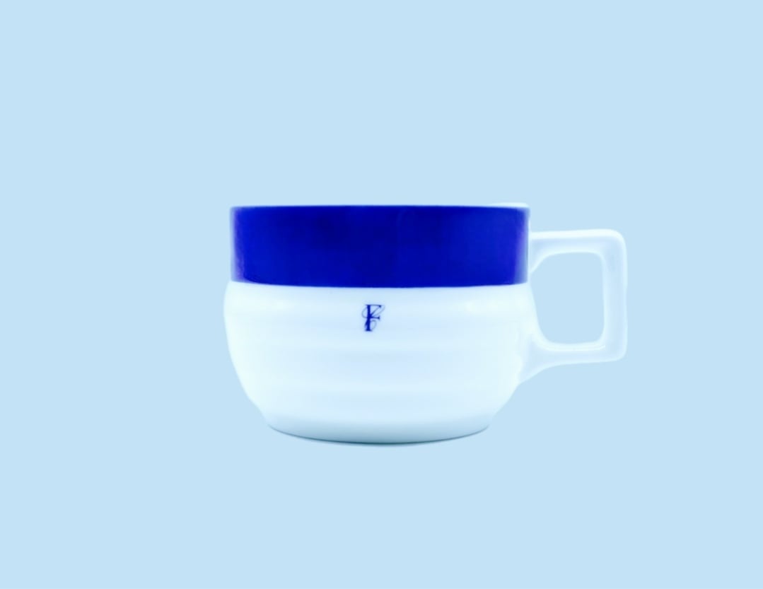 GIVENCHY × SINGAPORE AIRLINES COFFEE CUP