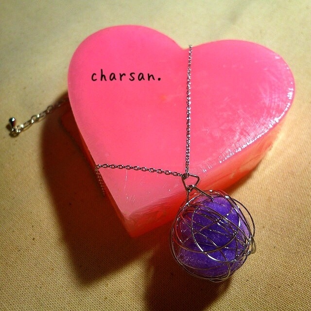 まんまるトップのネックレス《パープル》