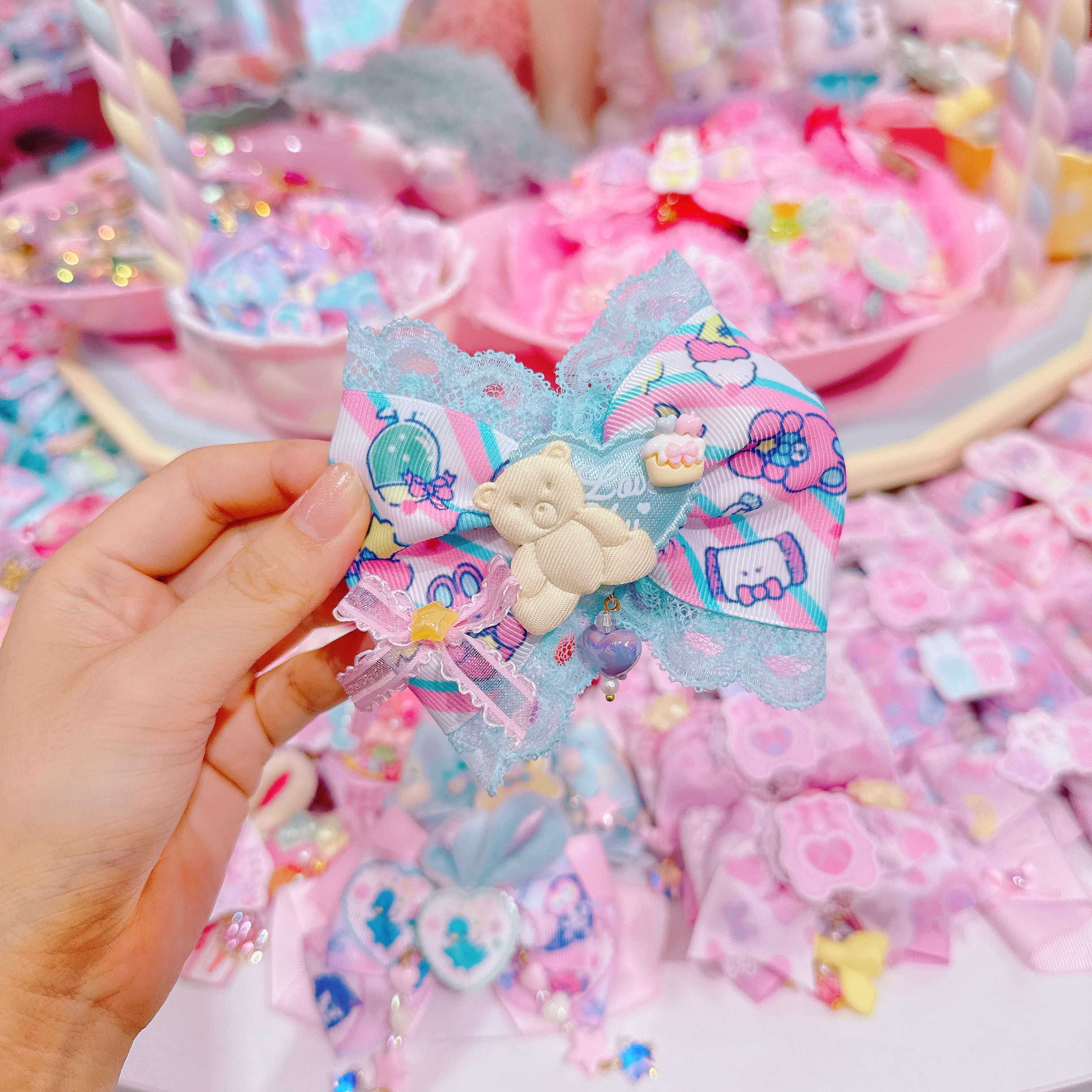 【F7】54-28ヘアクリップ