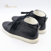 メンズファッション サイズ40 JIMMY CHOO ジミーチュウ 靴 スニーカー シューズ ハイカット ブラック系 黒 ホワイト系 白 男性用 普段使い シンプル おしゃれ デザイン カジュアル 日常使い ストリートファッション メンズシューズ