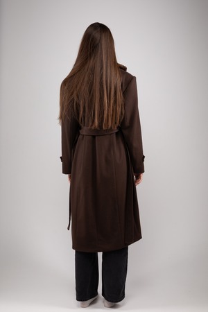 ウクライナ産プレミアムウール100%ロングコート（ブラウン）平行縫い　シルク手刺繍　ユニセックス