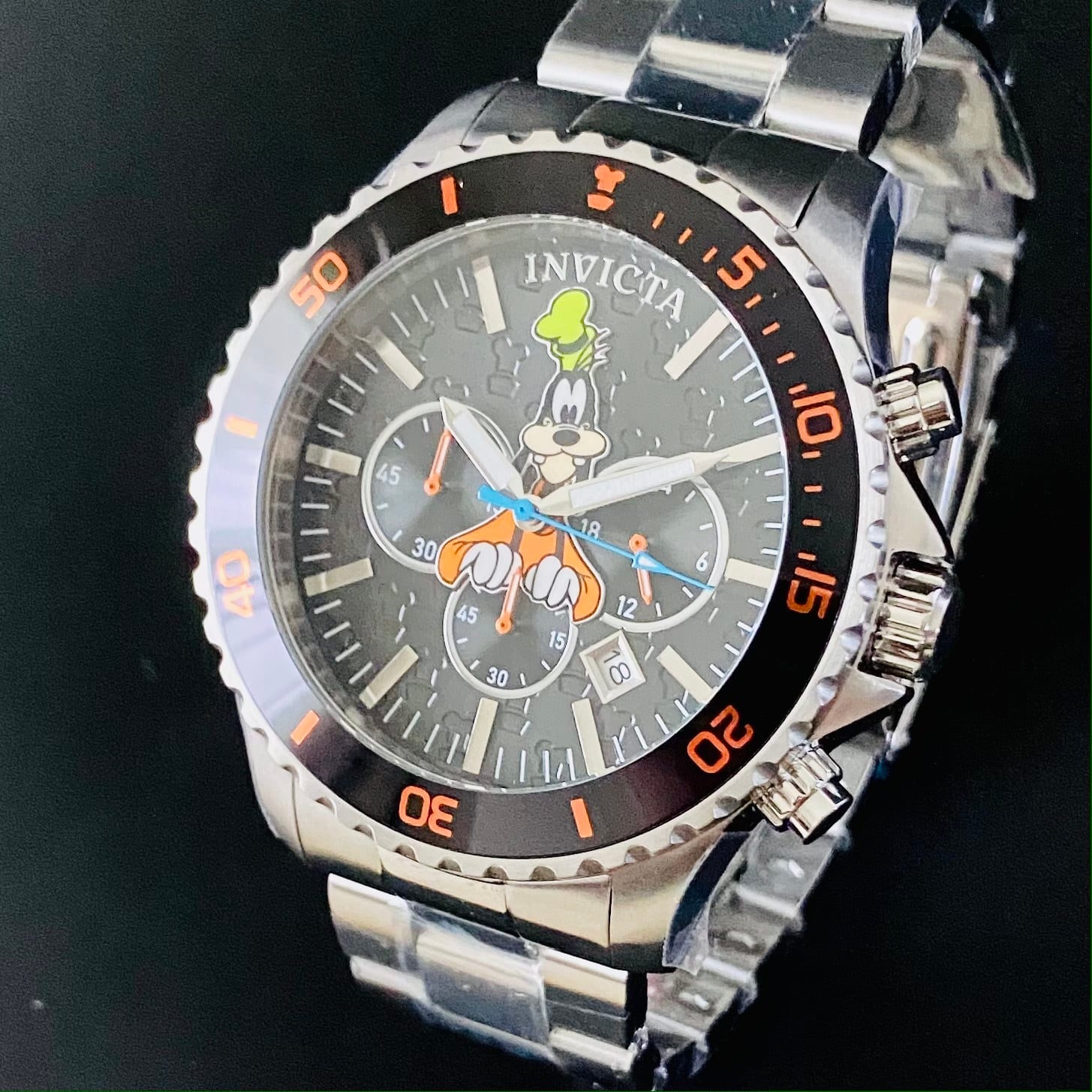 【新品 高級時計インビクタ】INVICTA ディズニー グーフィー 48mm クロノ