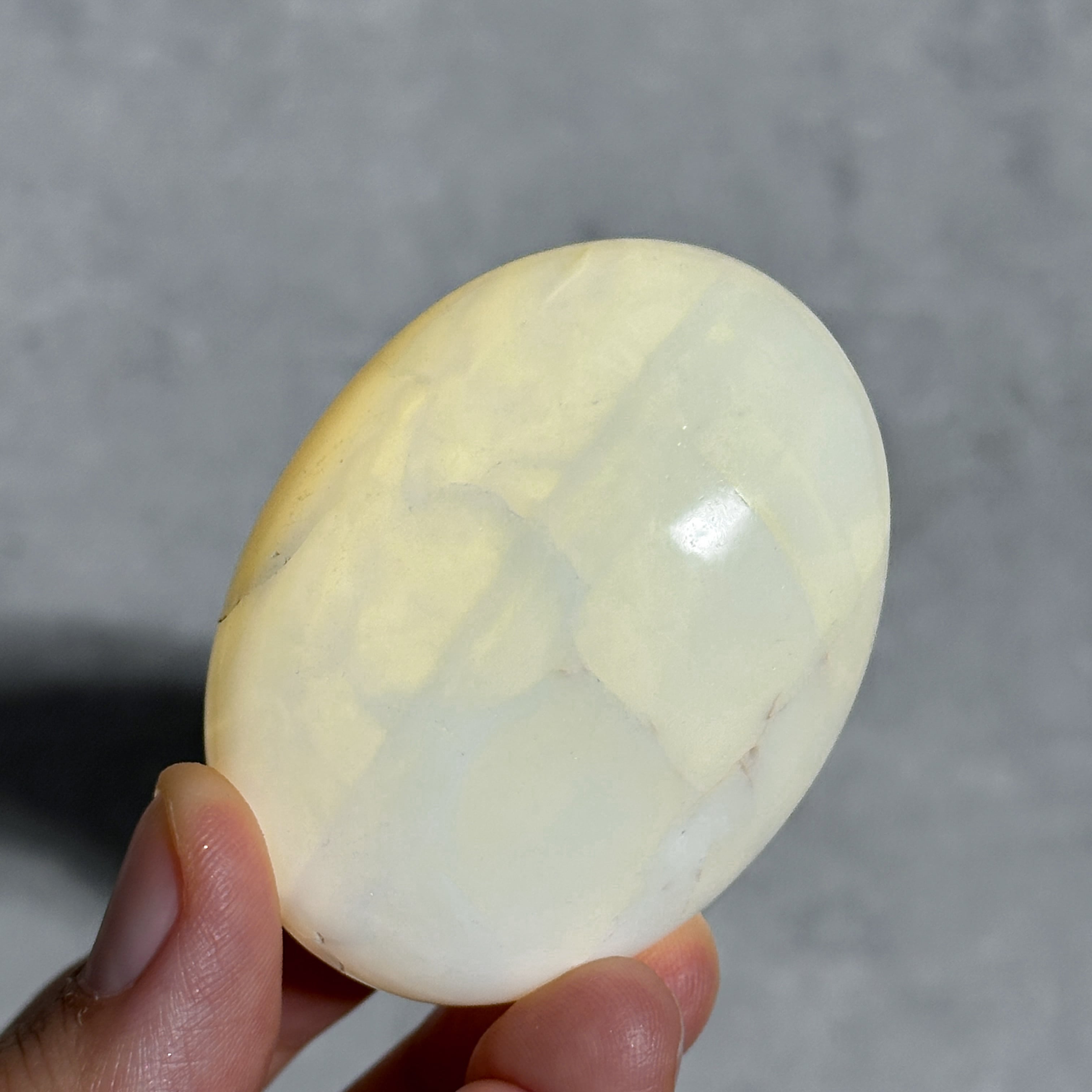 ミルキーオパール パーム43◇ Milky Opal ◇ 天然石・鉱物・パワーストーン