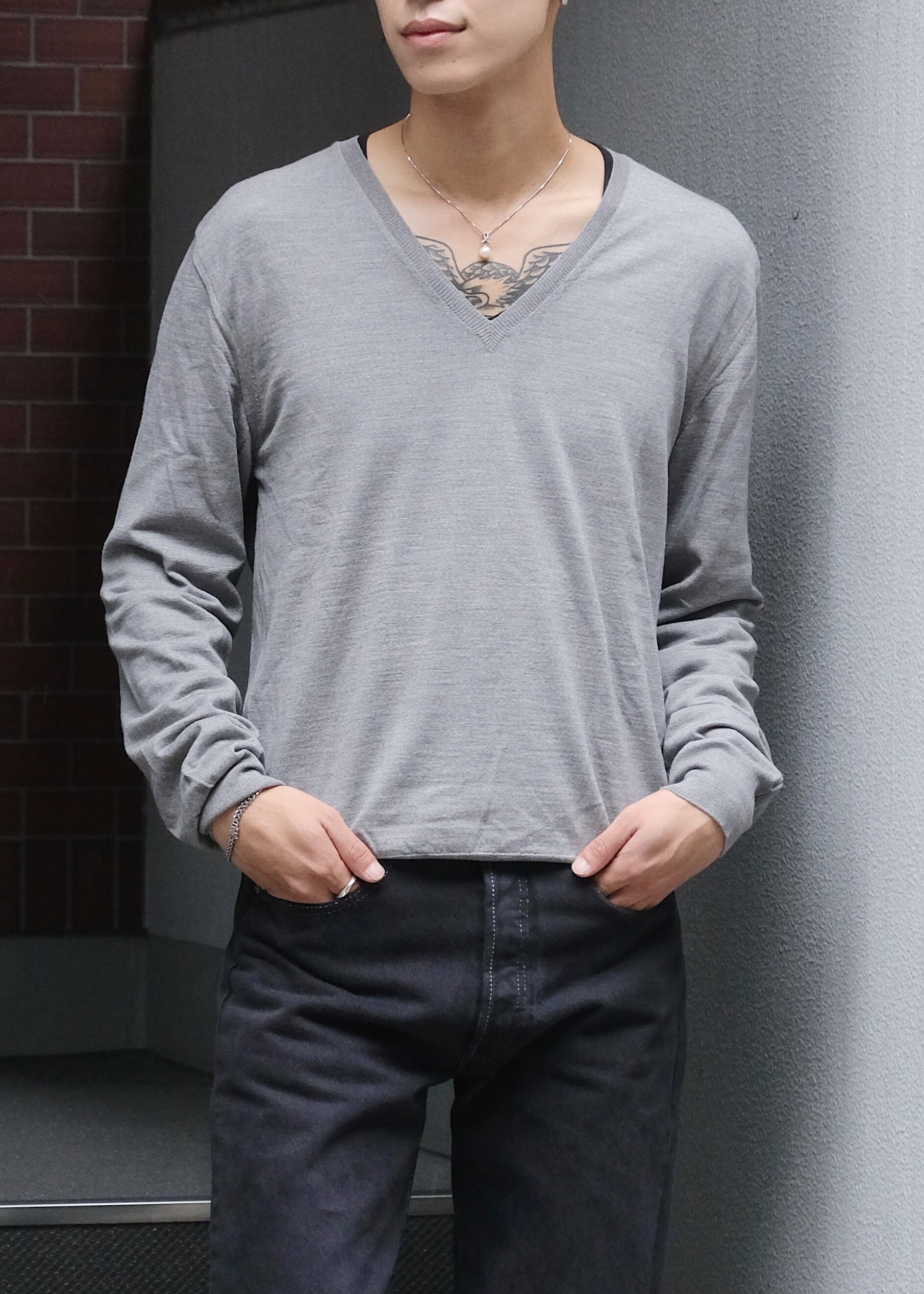 Yves Saint Laurent rive gauche by tom ford v-neck knit | CETTEN