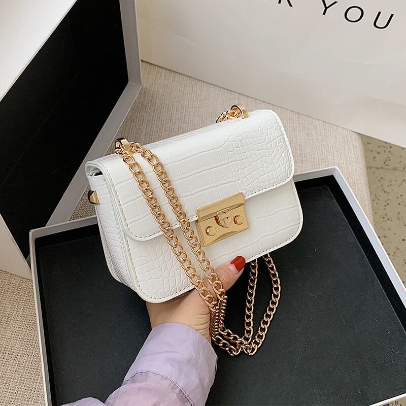 新しい小さなバッグ女性2020夏の新しい波テクスチャワイルドチェーンシングルメッセンジャーバッグinsファッション小さな正方形バッグ Tiancai_Wing_Bag4564971