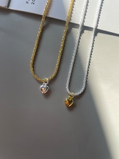 ブロックハートネックレス