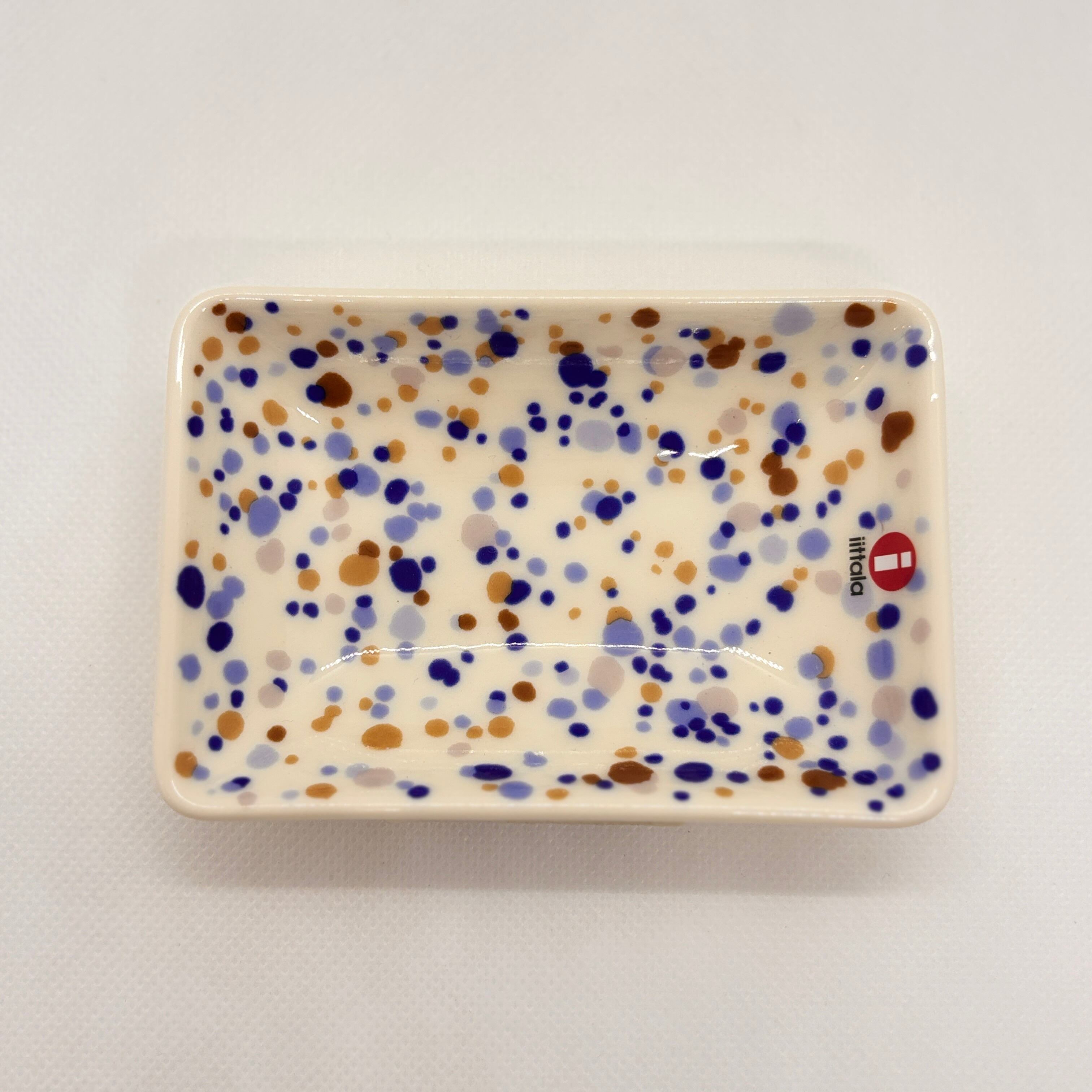 ｲｯﾀﾗ  iittala ﾍﾚ A7ﾌﾟﾚｰﾄ 7x10cm ﾌﾞﾙｰﾌﾞﾗｳﾝ  [カラー: ブルーブラウン]