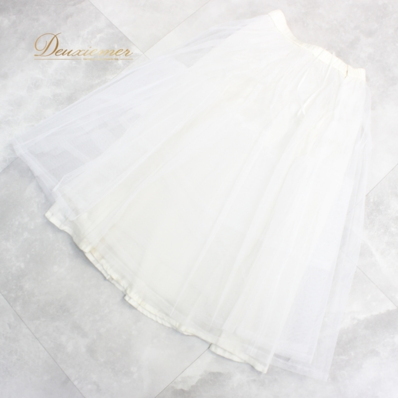 社交ダンス 衣装 スタンダード パニエ ペチコート スカート レッスンウェア レディース ホワイト系 無地 チュール シンプル 白 ボリューム ダンス用 スカート フレア ボリューム感 おしゃれ エレガント 体型カバー ストレッチ フィット感 快適 透け感 ドレスインナー 発表会 レッスン 練習用 多様性 通気性 上品 お揃い 組み合わせ アクセント