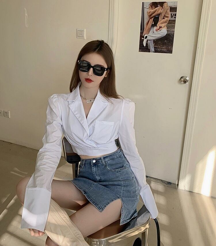 スーツカラーホワイトシャツレディース秋のデザインニッチ長袖シャツジャケットショートアウタージャケット ブラックストロベリース81091793565