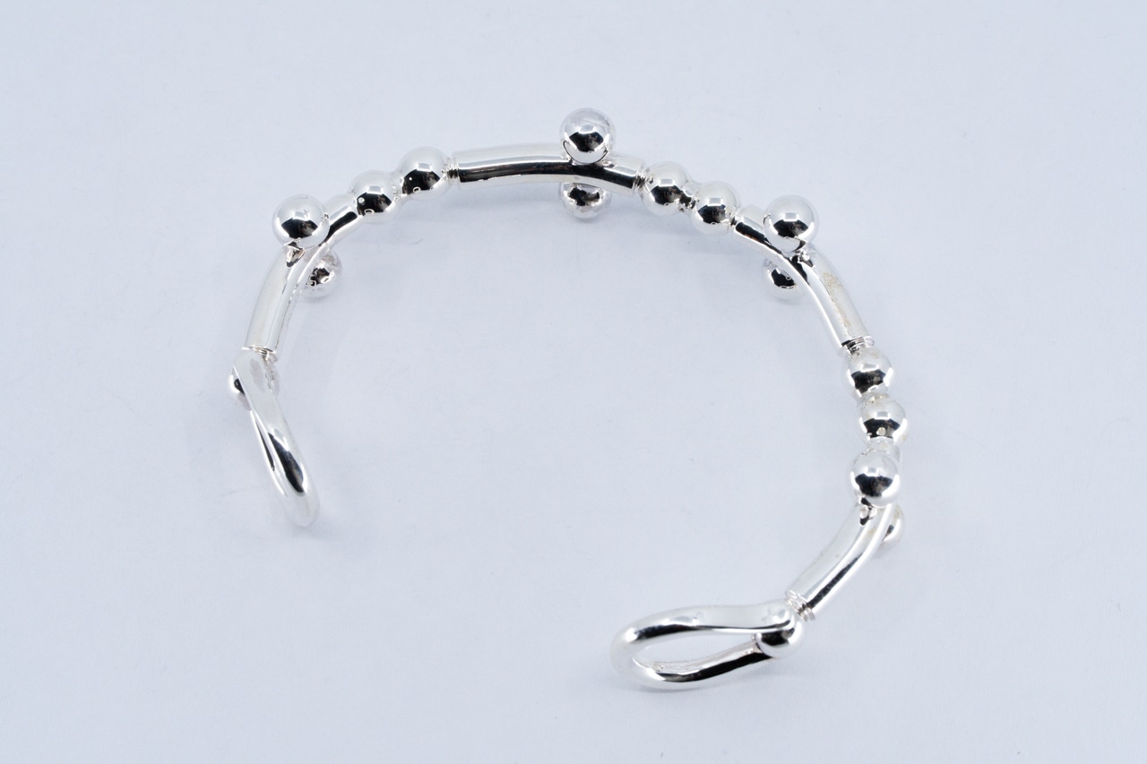 BN-114 BP Cross Junction bangle