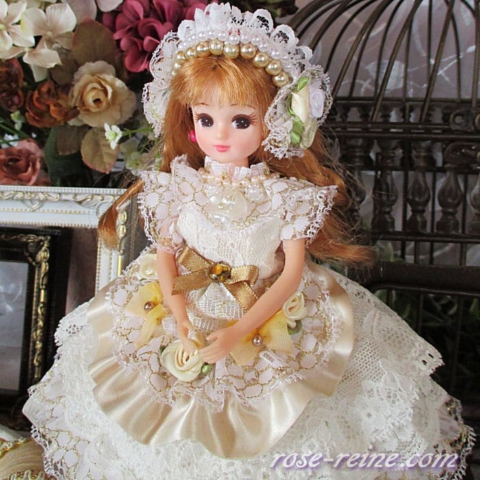 リカちゃんふんわりミルフィーユドレス アンティークホワイト