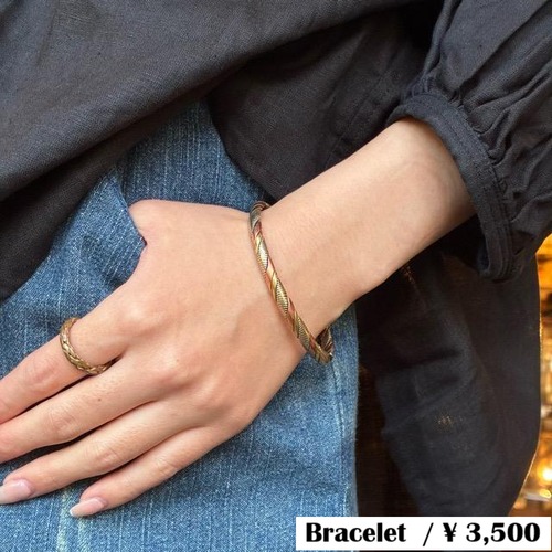 TOPANGA Jewelry Ancient Brass and Copper Bangle A Ancient Brass and Copper Bangle A Bracelet Cuff Bracelet Tibetan Bangle　