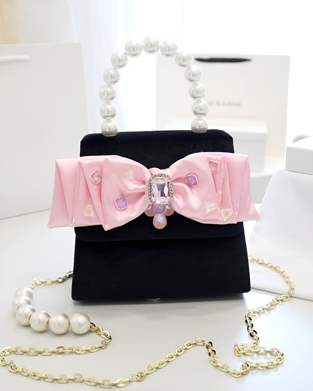 ビジューリボンパールチェンバッグ　24WP07089