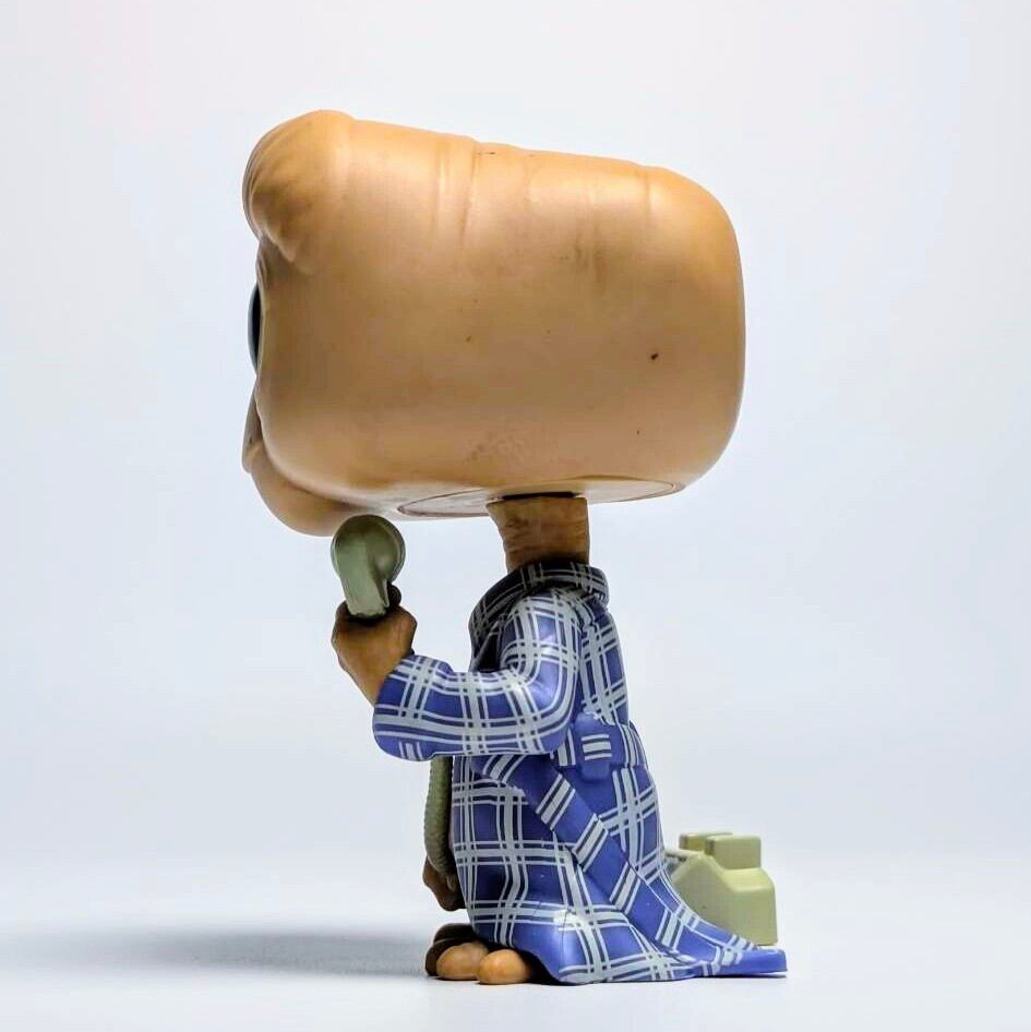 ☆US直輸入☆ FUNKO 【 POP! MOVIE VINYL FIGURE E.T. IN ROBE 40周年記念 】 ビニールフィギュア〚アメリカン雑貨 アメトイ〛