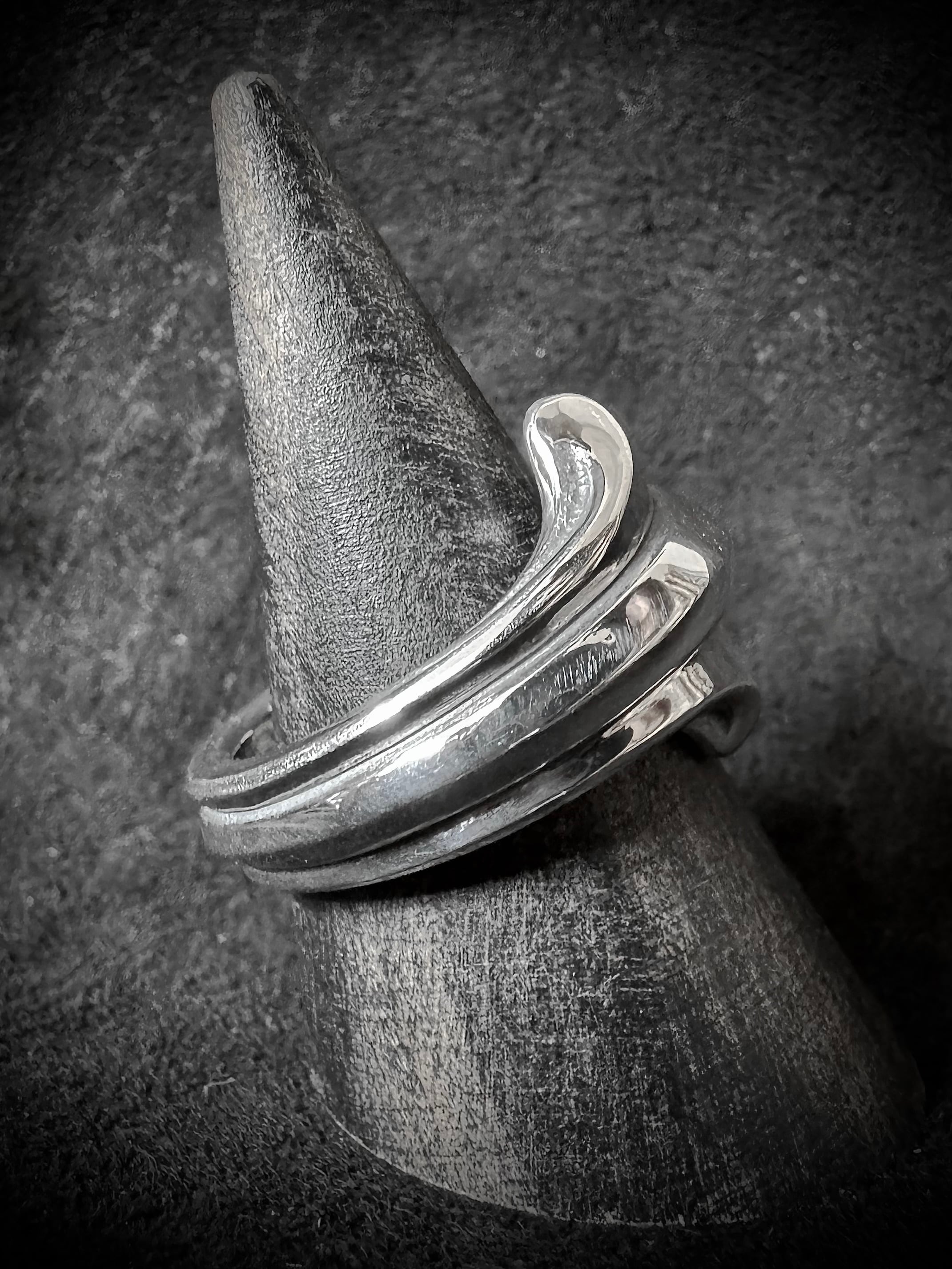 Ravish Rucy】Rucy Lily Ring ルーシーリリーリング | Gift Rover