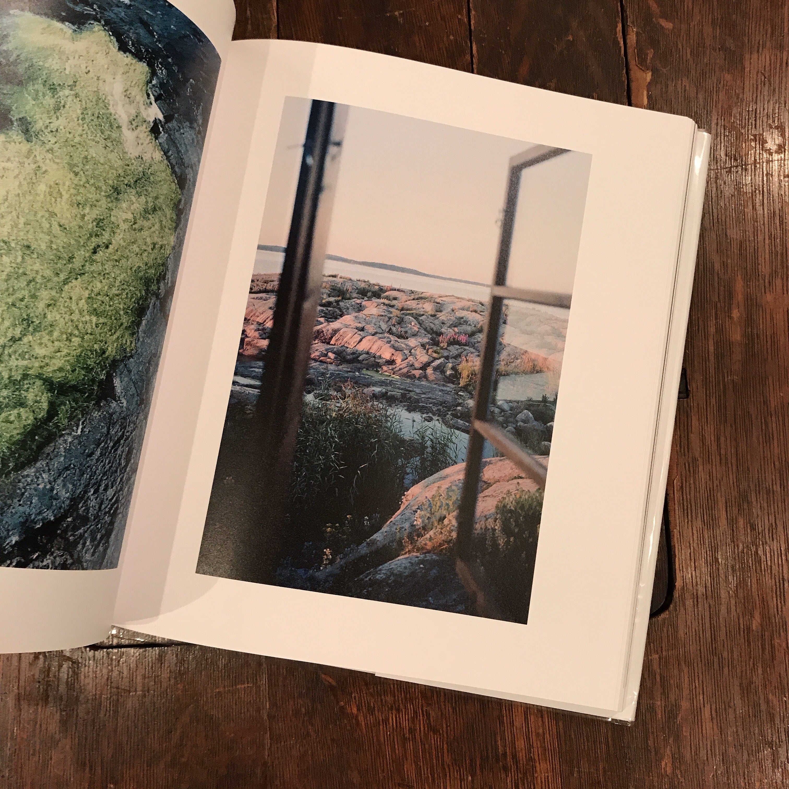 A Selection from a Decade | 百年