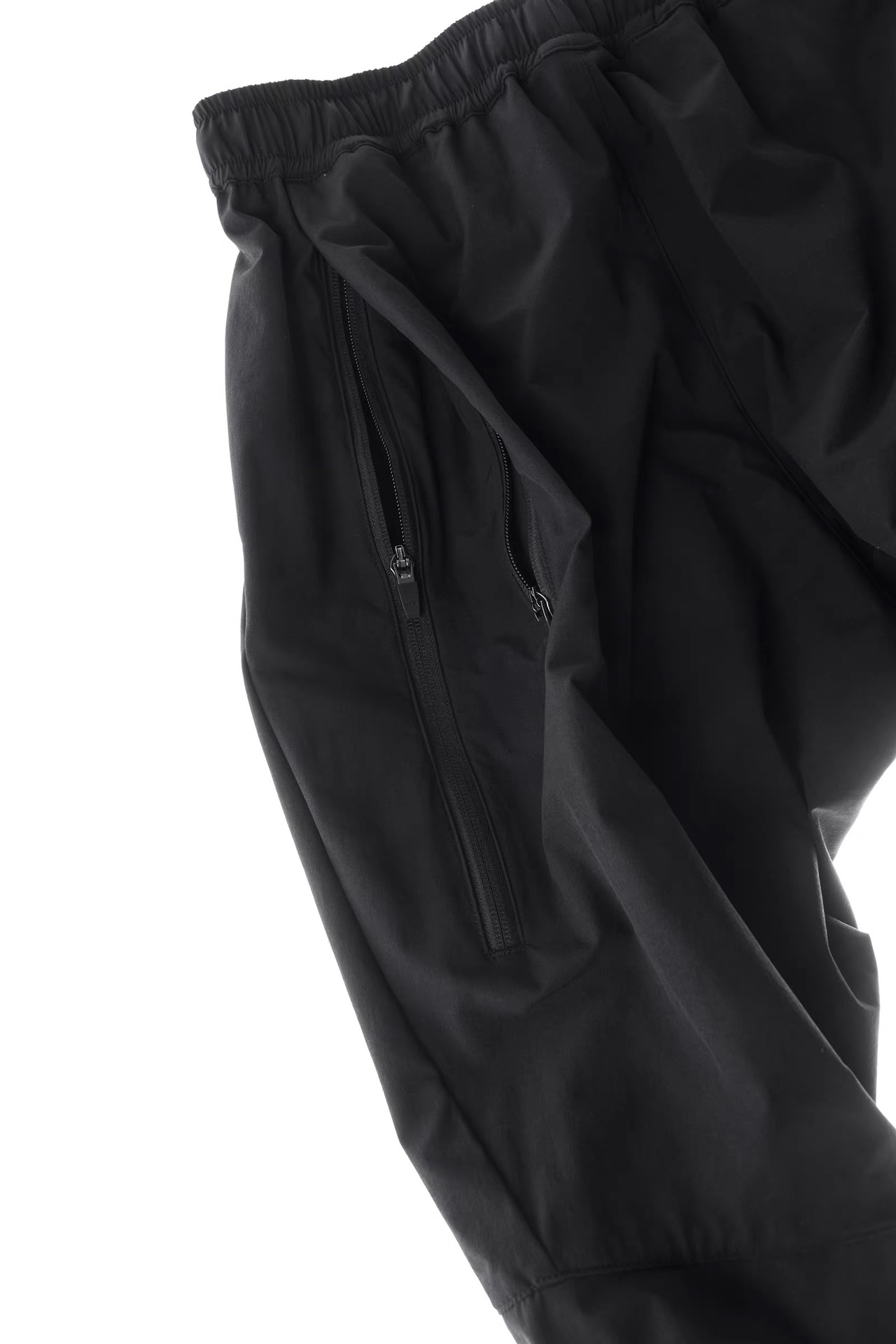 INCONSTANT P52 テックジョッパーズパンツ