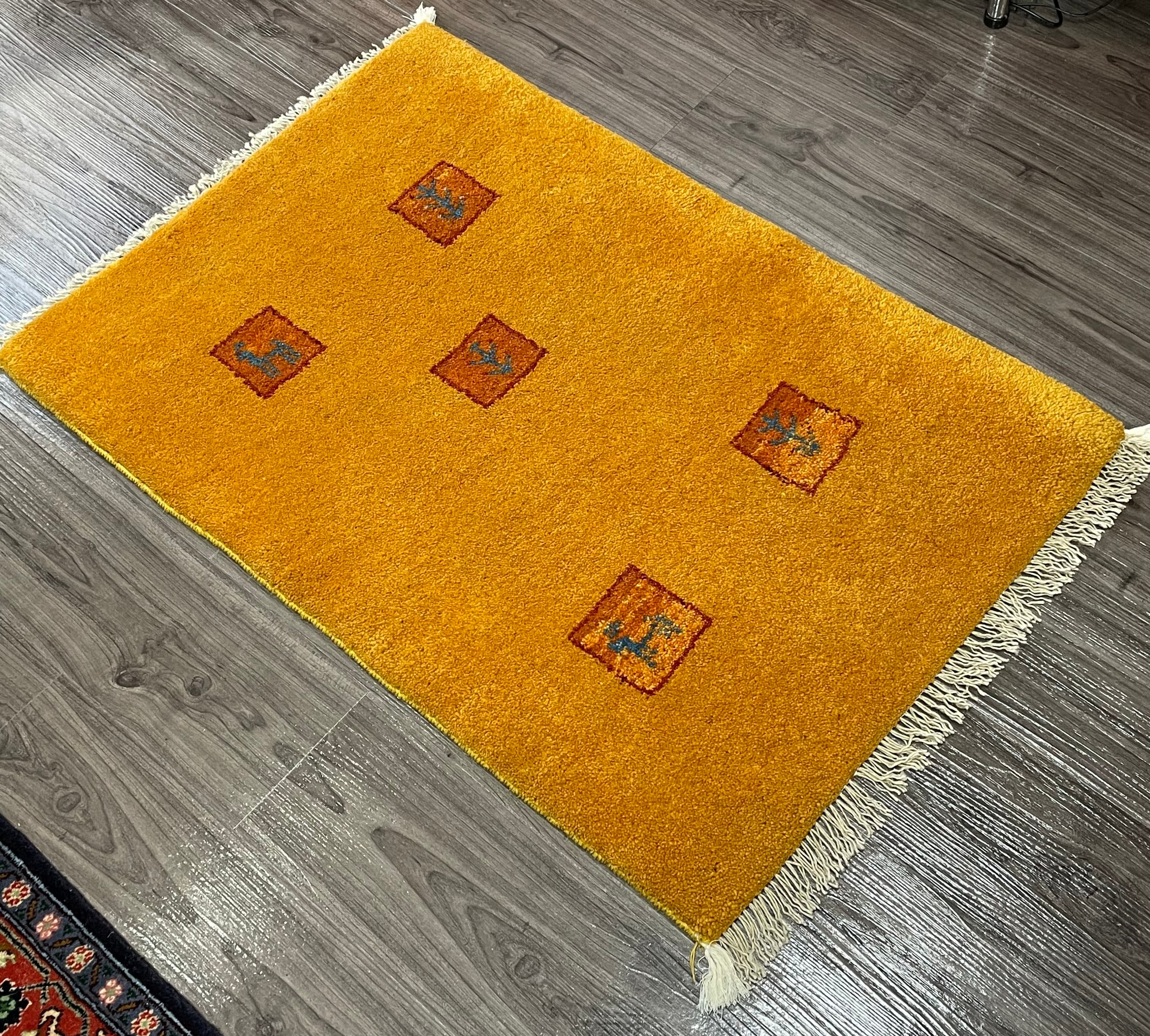 新品】ギャッベ 玄関マット ペルシャ製 59cm×85cm 新品】ギャッベ 玄関マット ペルシャ製 59cm×85cm
