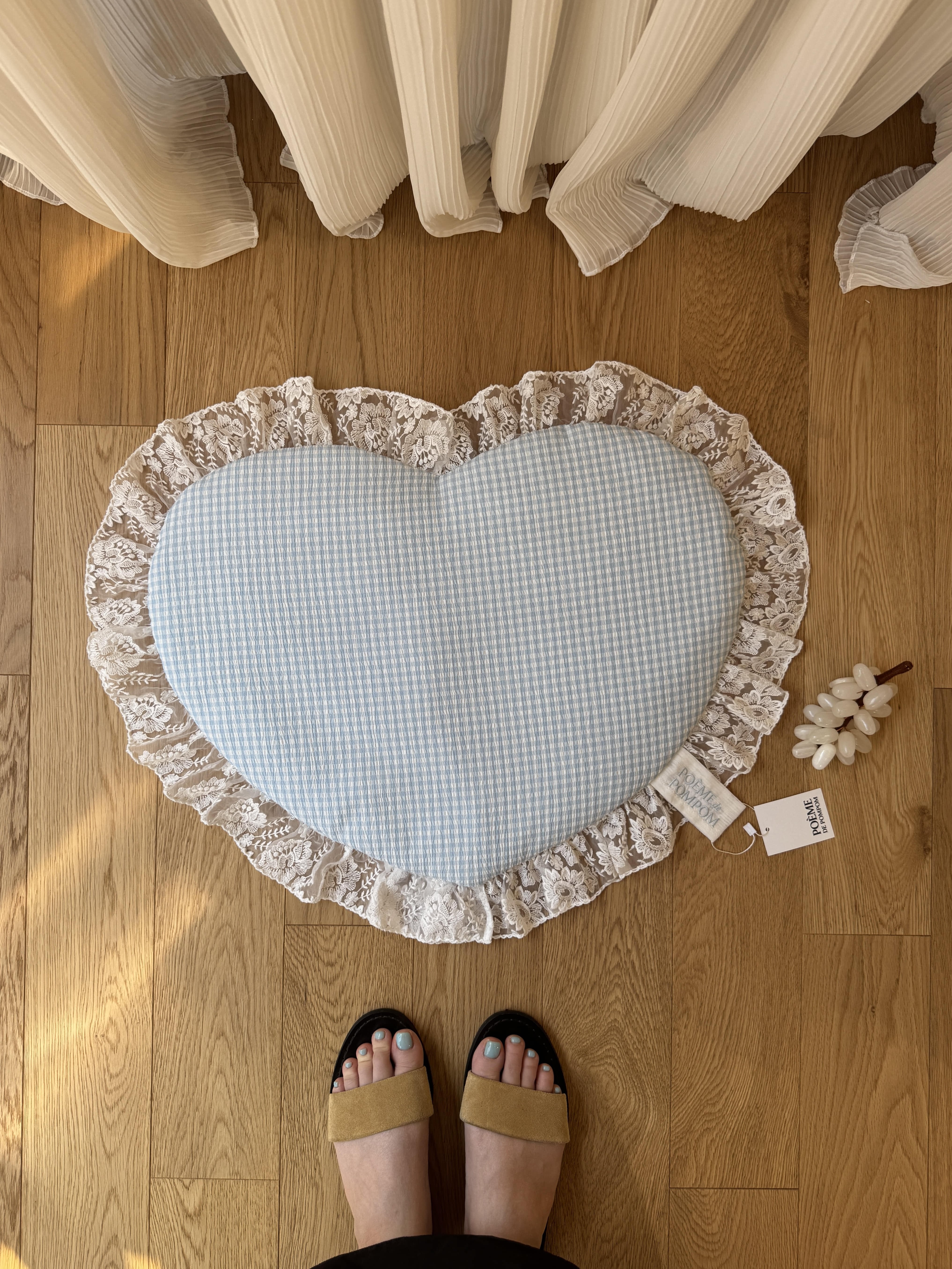 在庫確保済【POEME】Sky Heart Photo Zone Cushion