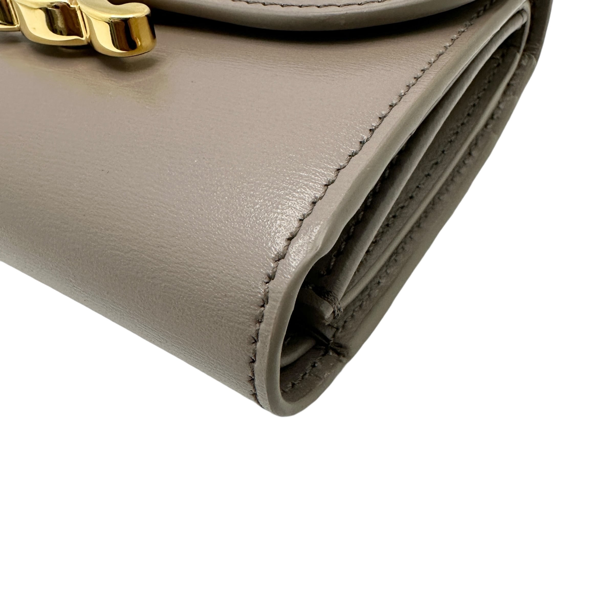 CELINE セリーヌ トリオンフ コンパクトウォレット ペブル 11799