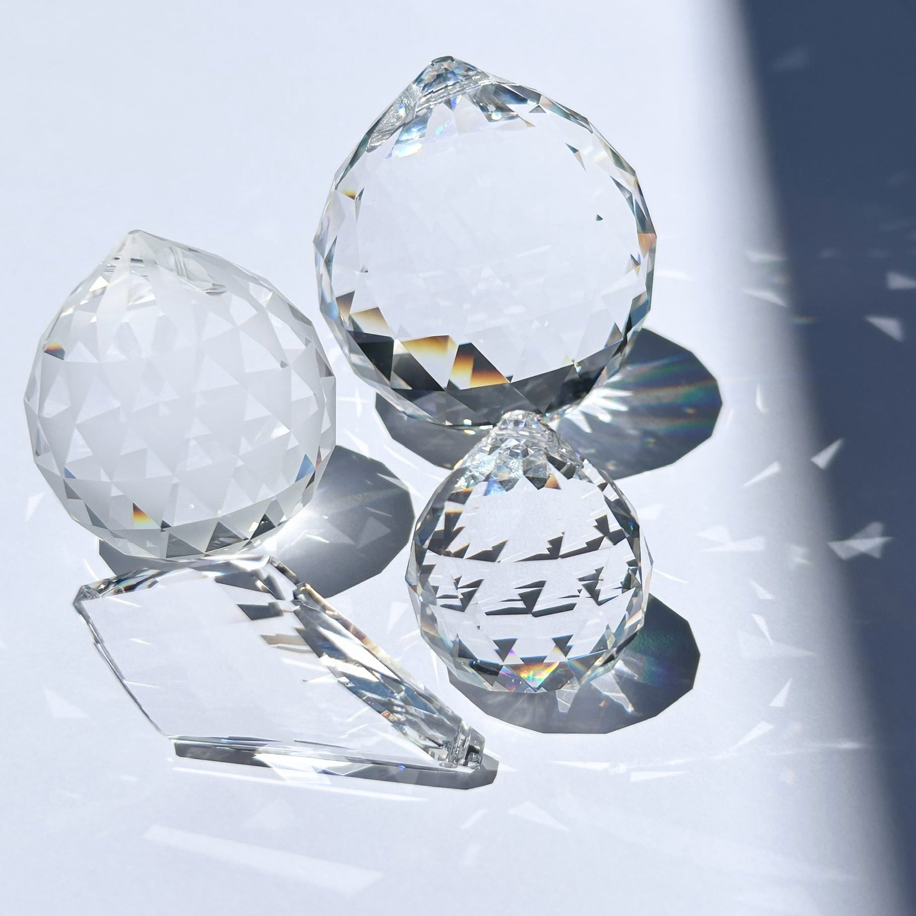 3カラー♡スワロフスキーハンドメイドサンキャッチャー 【公式通販】