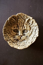 フランス ヒポコンデリー気質の尨猫とトレイ ブロンズ  アンティーク