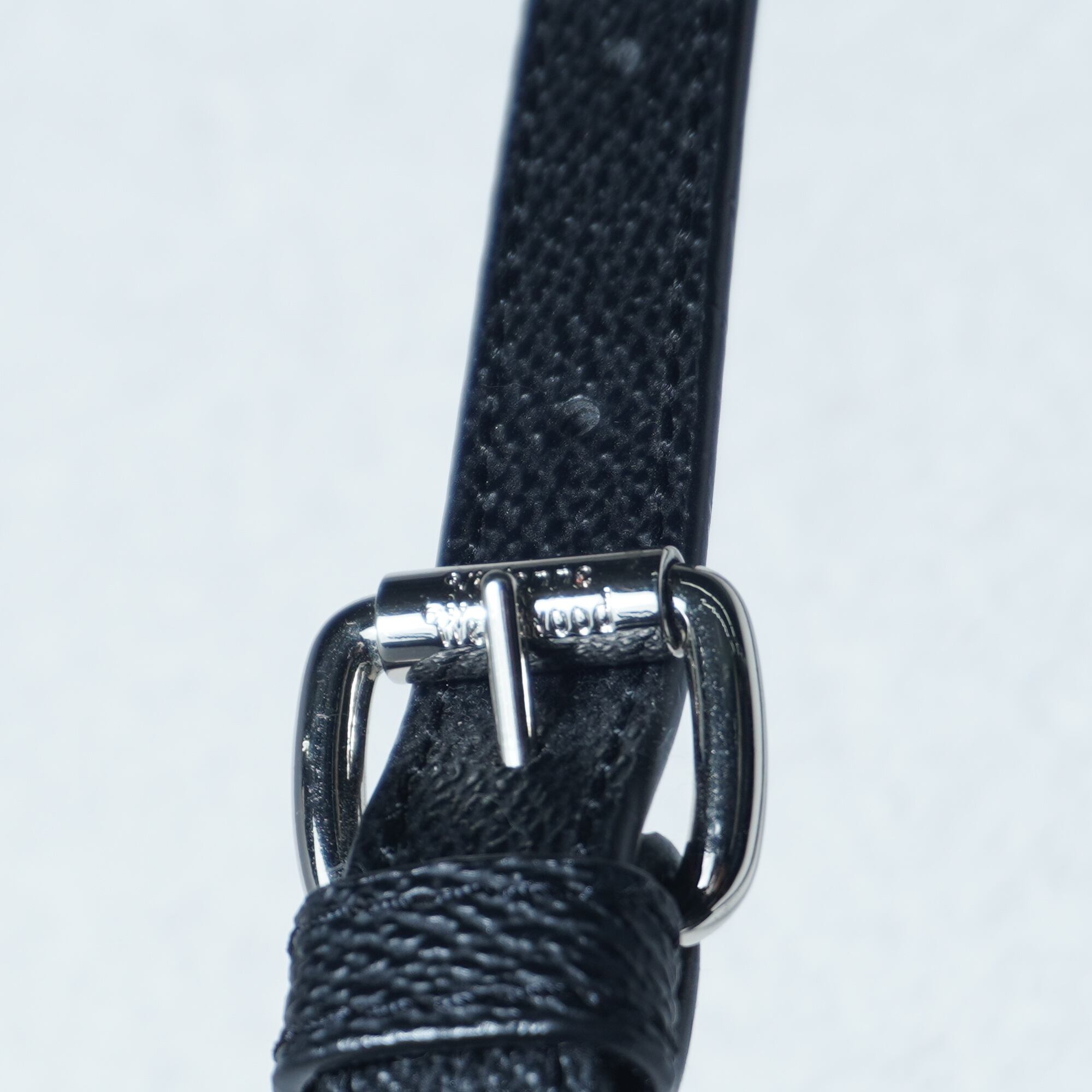 Vivienne Westwood】ヴィヴィアンウエストウッド オーブロゴ レザー