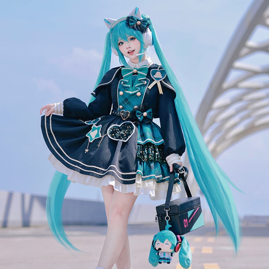 クリスマス イベント衣装 即納 現品限り キラキラ アイドル衣装 セットアップ ベレー帽付き コンカフェ ライブ衣装