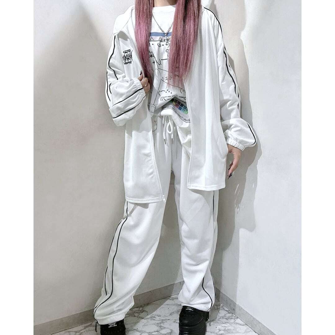 デジタルGIRL BIG Tシャツ | VOLCAN&APHRODITE