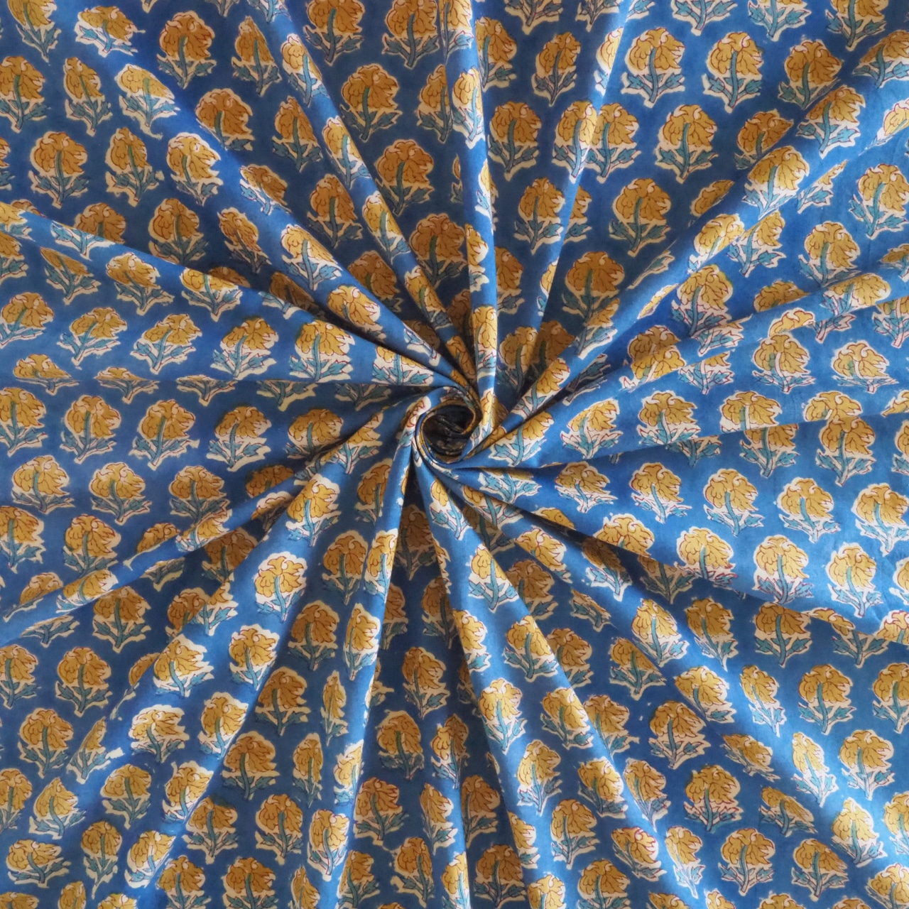 ブロックプリント生地【50cm単位】インド綿 小花柄 ブルー×黄色 #52616-BL2