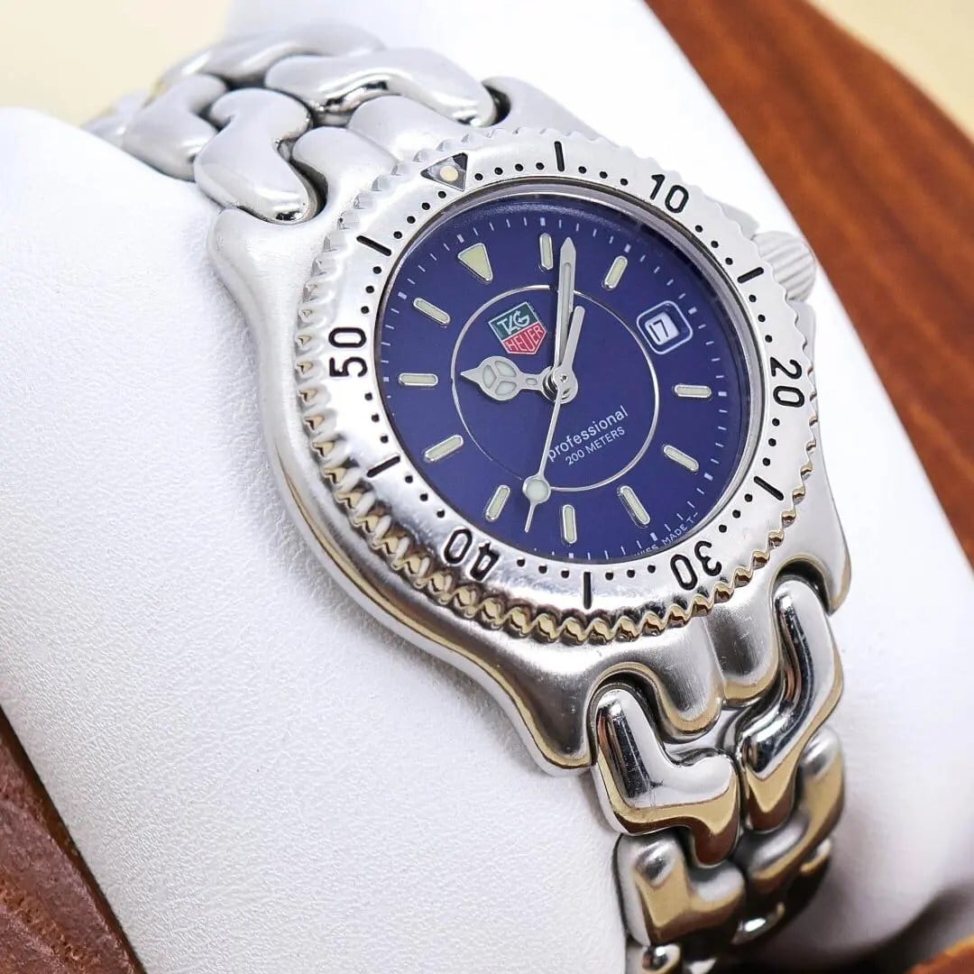 稼働 GUCCI 腕時計 1500L ゴールド バングル レディース 3302 | Like a